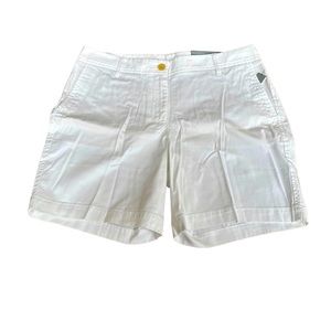 TALBOT’S white 7” relaxed chino shorts, size 6, NWT..reduced